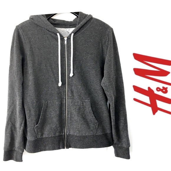 H&M Tops - H&M Divided gray zip up hoodie